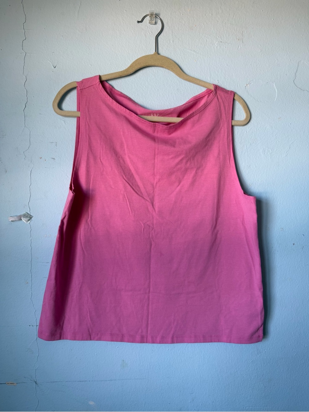 GAP Bright Pink Women's Sleeveless Tank Top